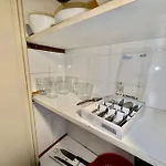 Centre Avec Parking Gratuit - Calme & Equipe דירה